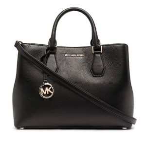Like New! Michael Kors Camille Pebbled Leather Satchel in Black.